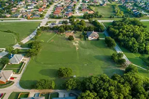 816 Terrace Dr, DeSoto, TX 75115 - Photo 1