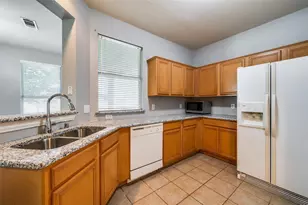 9801 Cedarcrest Dr, Providence Village, TX 76227 - Photo 17