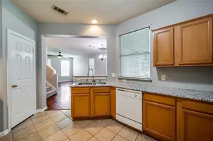 9801 Cedarcrest Dr, Providence Village, TX 76227 - Photo 15