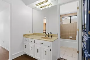 333 S Centre Ave, Lancaster, TX 75146 - Photo 15