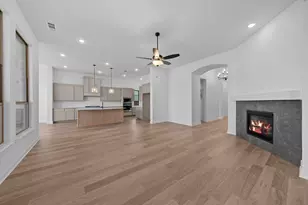 2613 Brazos Dr, Mansfield, TX 76063 - Photo 13