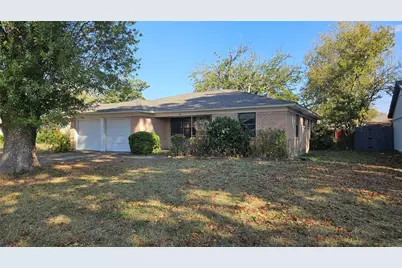 302 N Cottonwood Drive, Richardson, TX 75080 - Photo 1