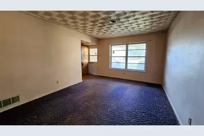 302 N Cottonwood Drive, Richardson, TX 75080 - Photo 11