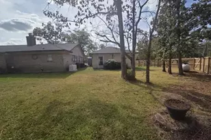 252 Parkside Loop, Brookeland, TX 75931 - Photo 23