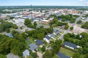 412 S Montgomery St, Sherman, TX 75090 - Photo 33