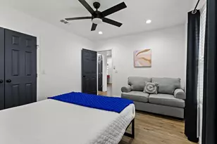 412 S Montgomery St, Sherman, TX 75090 - Photo 25