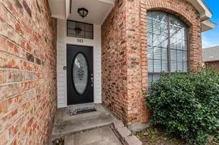 983 Downey Dr, Lewisville, TX 75067 - Photo 5