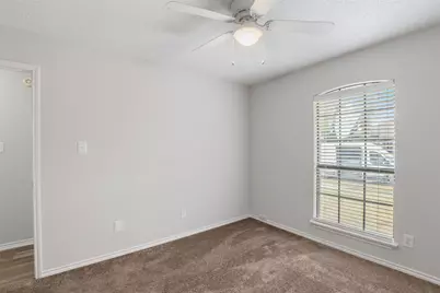 983 Downey Drive, Lewisville, TX 75067 - Photo 21