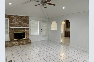 1709 Vicksburg Drive, Bedford, TX 76022 - Photo 5