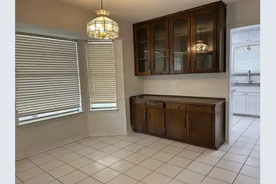 1709 Vicksburg Drive, Bedford, TX 76022 - Photo 9