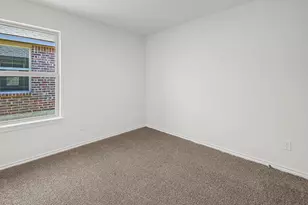 909 Jefferson Wy, Sherman, TX 75090 - Photo 3