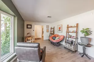 1408 Comanche Ct, Arlington, TX 76012 - Photo 5