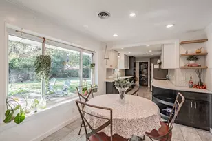 1408 Comanche Ct, Arlington, TX 76012 - Photo 9