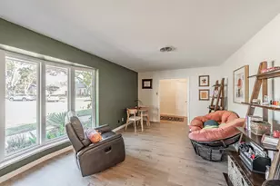 1408 Comanche Ct, Arlington, TX 76012 - Photo 3