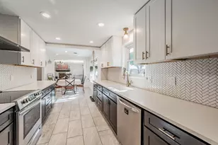 1408 Comanche Ct, Arlington, TX 76012 - Photo 11