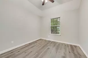 1708 Wright St, Greenville, TX 75401 - Photo 17