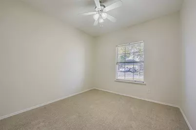 6609 Pecanwood Drive, Arlington, TX 76001 - Photo 21
