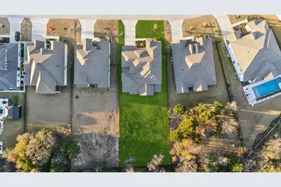 1321 McClintock Drive, Shady Shores, TX 76208 - Photo 37