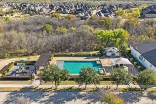 2201 Shakespeare St, Carrollton, TX 75010 - Photo 35