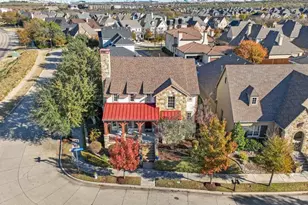 2201 Shakespeare St, Carrollton, TX 75010 - Photo 3