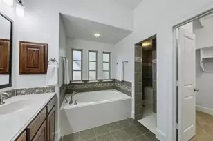 2201 Shakespeare St, Carrollton, TX 75010 - Photo 21