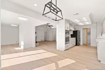 906 Purdue Drive, Arlington, TX 76012 - Photo 11