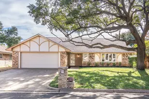 906 Purdue Dr, Arlington, TX 76012 - Photo 39