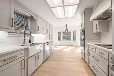 906 Purdue Drive, Arlington, TX 76012 - Photo 9