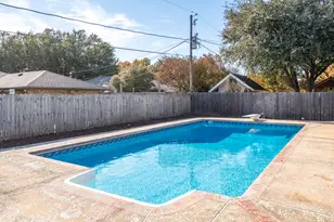 906 Purdue Dr, Arlington, TX 76012 - Photo 37