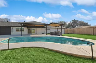 12417 Quincy Ln, Dallas, TX 75230 - Photo 37