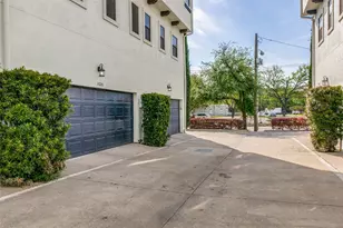 3028 Carmel St, Dallas, TX 75204 - Photo 25