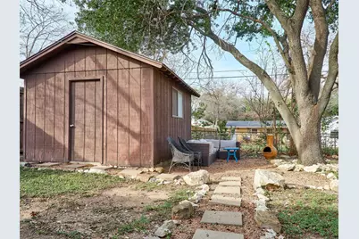 1911 Ferndale, Dallas, TX 75224 - Photo 5