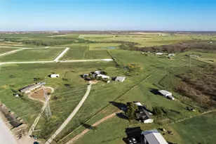 3510 Cattle Dr, Venus, TX 76084 - Photo 3