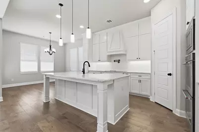 287 Paluxy Street, Burleson, TX 76028 - Photo 11