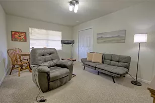 1210 Miller St, Bowie, TX 76230 - Photo 19