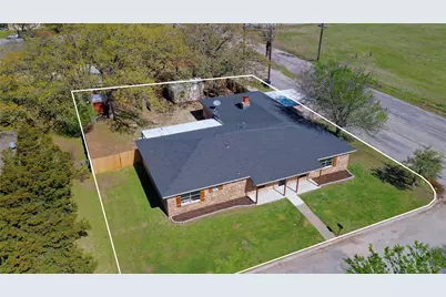 1210 Miller Street, Bowie, TX 76230 - Photo 29