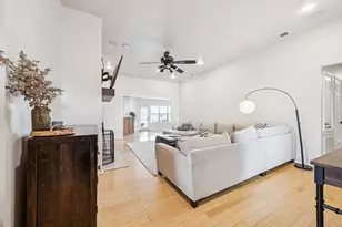 3010 Presidio Cir, Carrollton, TX 75007 - Photo 5