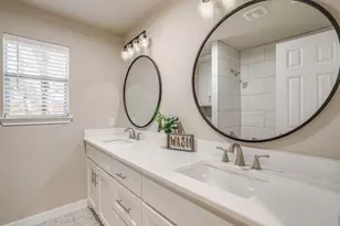 1921 Red Oak Dr, Burleson, TX 76028 - Photo 33