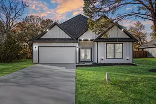 305 Kalura Way, Tool, TX 75189 - Photo 1