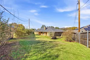 5240 Hill Ridge Dr, Fort Worth, TX 76135 - Photo 39