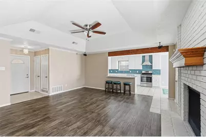 5240 Hill Ridge Drive, Fort Worth, TX 76135 - Photo 7