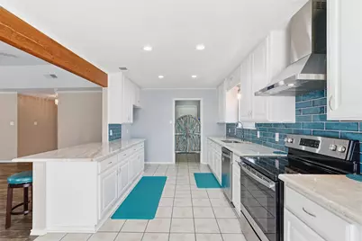 5240 Hill Ridge Drive, Fort Worth, TX 76135 - Photo 15