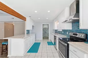 5240 Hill Ridge Dr, Fort Worth, TX 76135 - Photo 15