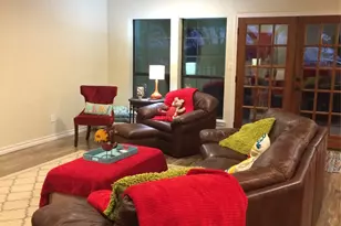 907 Clearview St, Krum, TX 76249 - Photo 3