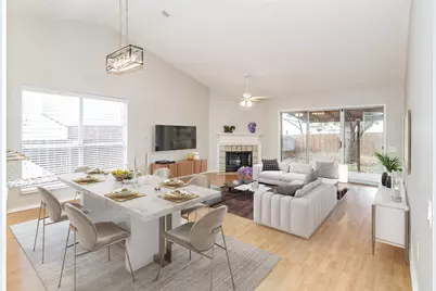 4637 Feathercrest Drive, Fort Worth, TX 76137 - Photo 5