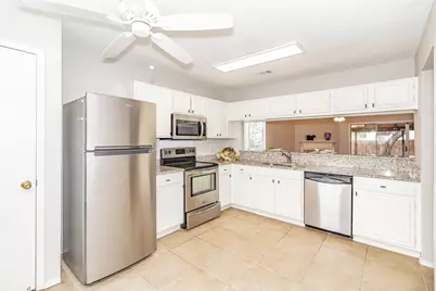 4637 Feathercrest Drive, Fort Worth, TX 76137 - Photo 9