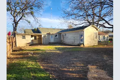 523 Richardson Street, Jacksboro, TX 76458 - Photo 15