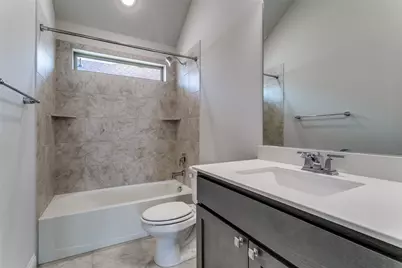 1640 Harlan Avenue, Farmers Branch, TX 75234 - Photo 17