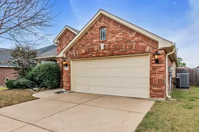 6548 Fairview Drive, Watauga, TX 76148 - Photo 3