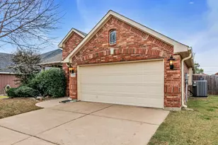 6548 Fairview Dr, Watauga, TX 76148 - Photo 3